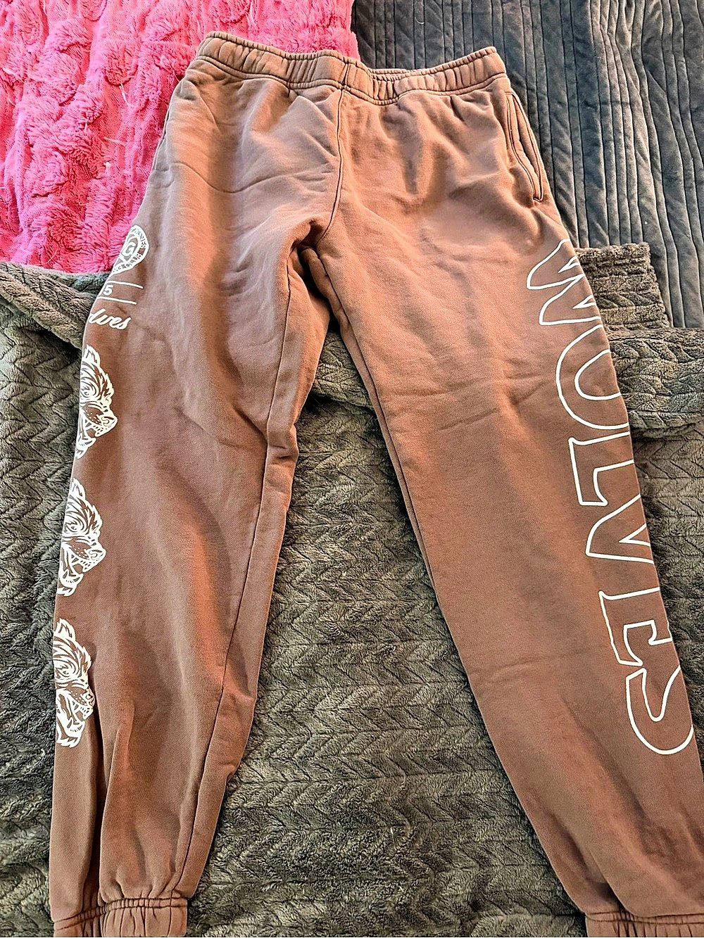 Darc Sport SHE Graphic Jogger Sweatpants purple Size Medium Like New